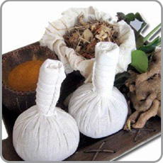 Traditional therapeutique massage compress Herbal compress
